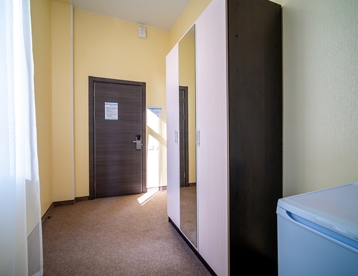 Люкс 4-местный 2-комнатный корпус 3 - Санаторий «Голубая волна» Алушта