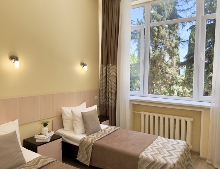 Улучшенный 2-местный 1-комнатный корпус 3 - Санаторий «Голубая волна» Алушта