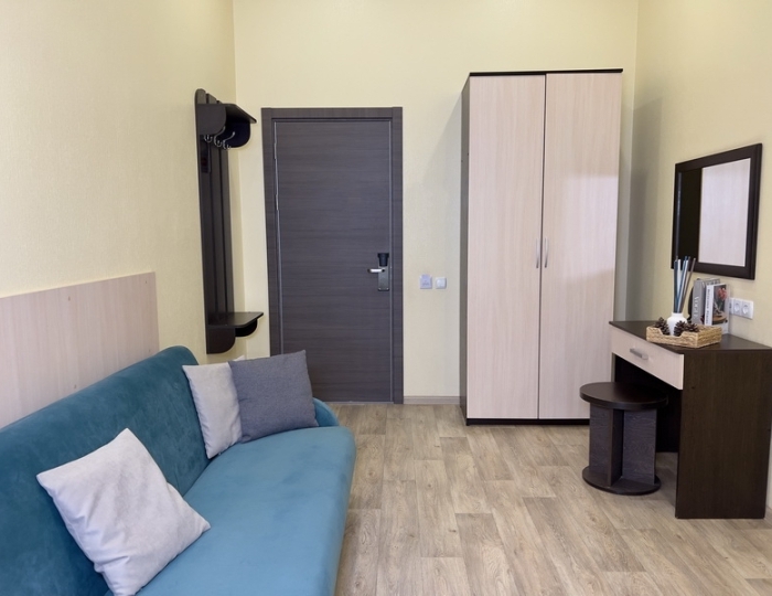 Улучшенный Семейный 4-местный 1-комнатный корпус 3 - Санаторий «Голубая волна» Алушта